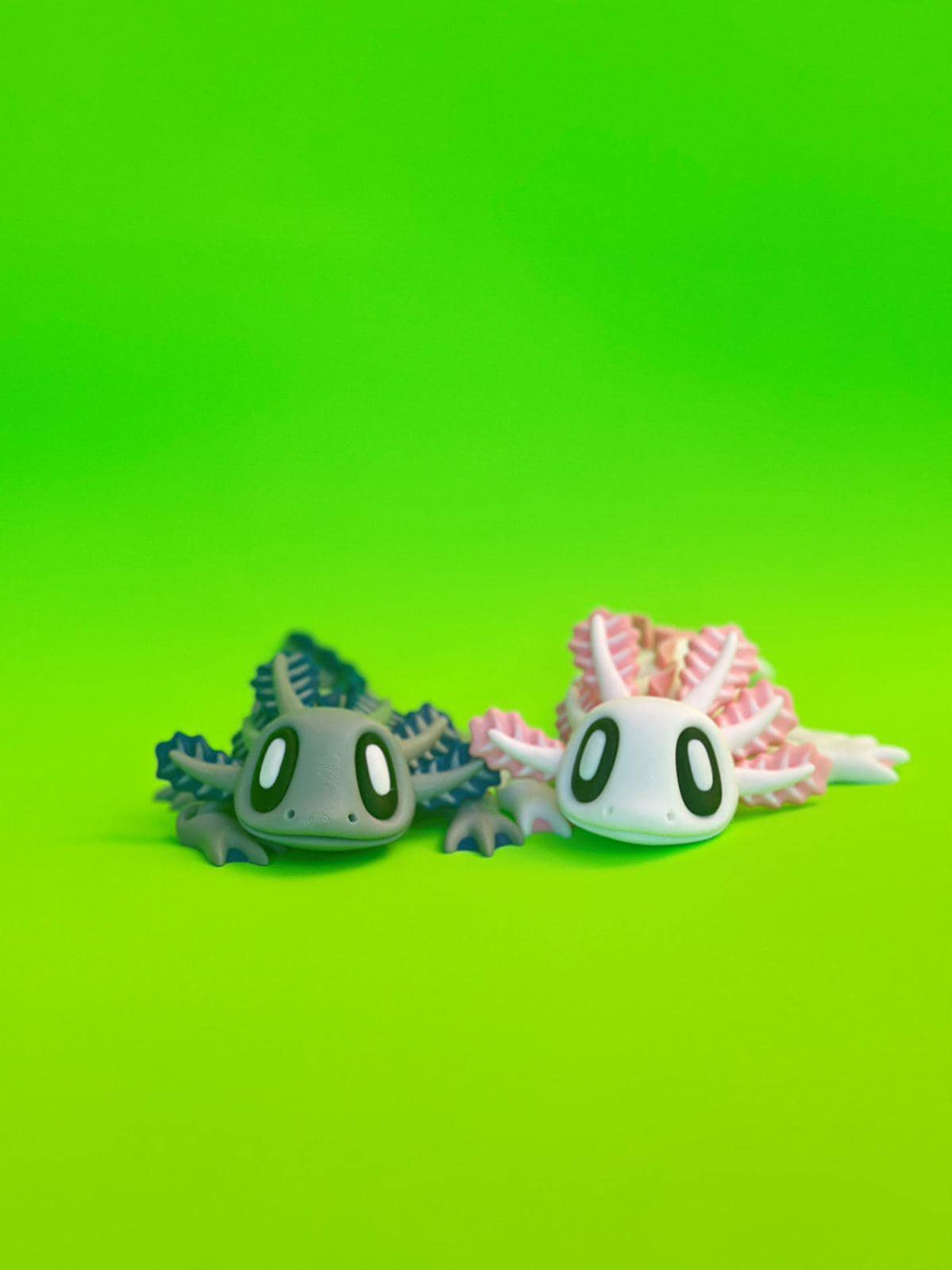 Articulated Axolotl With Seaweed Home