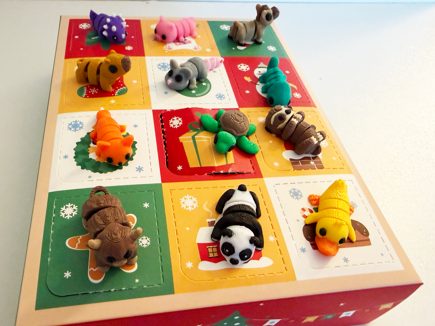 Advent Calendar with 3D Printed Mini Animals – 12 Days of Christmas